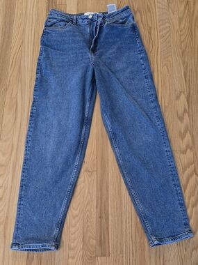 Classic High-Waist Blue Denim Jeans